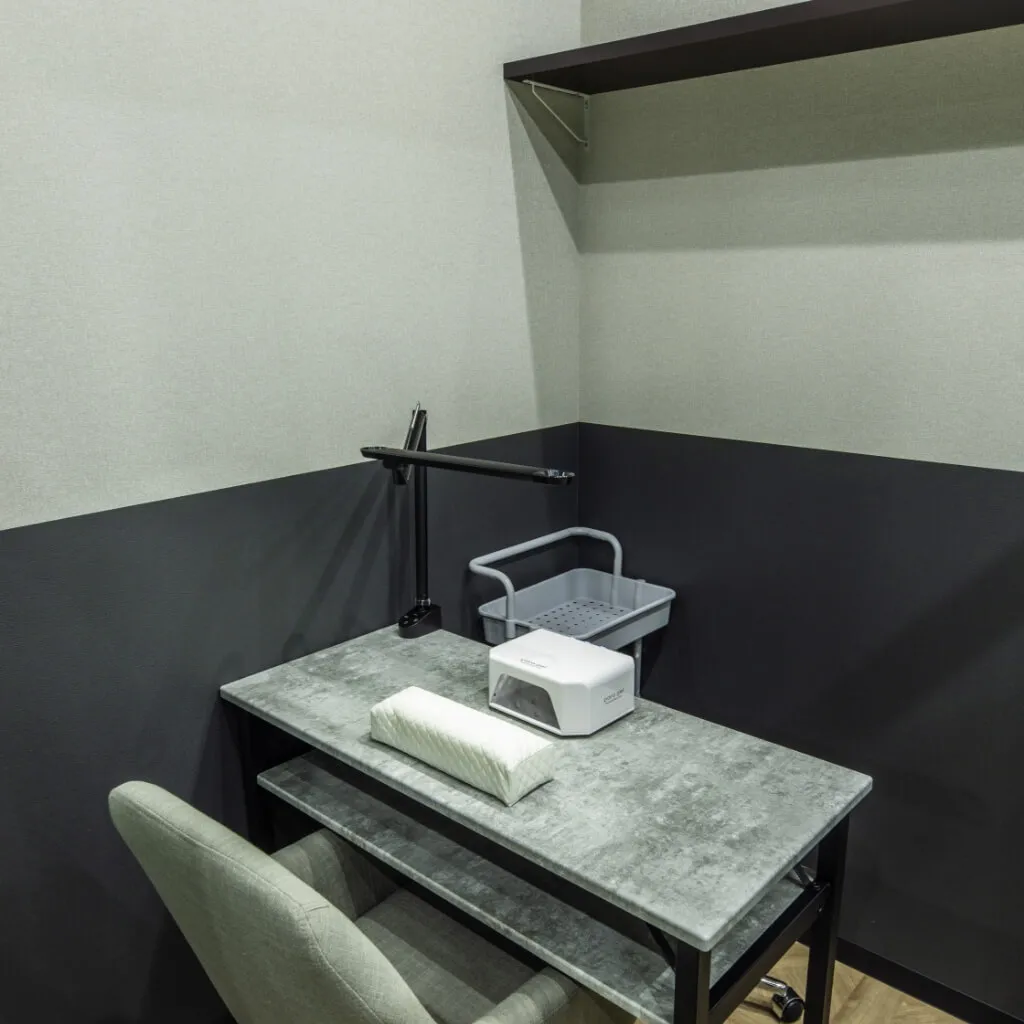 ネイリストイメージ